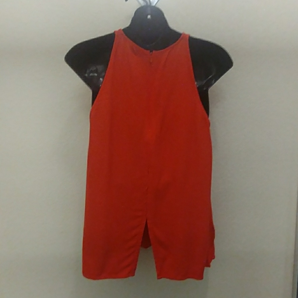 TopShopTextured Sleeveless Top - Picture 4 of 8